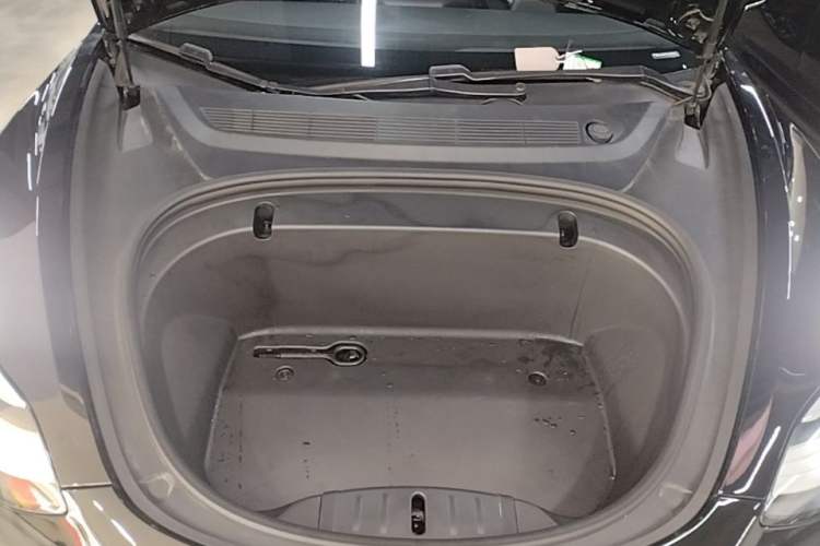Used Tesla Model 3 2020 Revised Version Standard Range Rear-Wheel Drive – Upgraded Edition Engine Bay