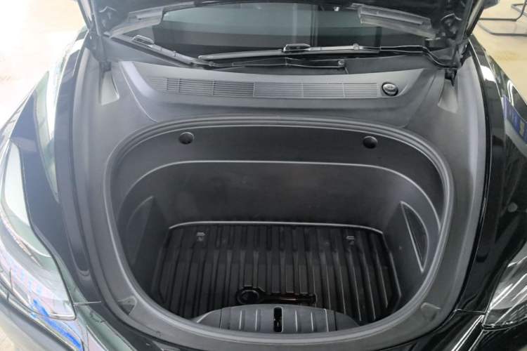Used Tesla Model 3 2020 Revised Version Standard Range Rear-Wheel Drive – Upgraded Edition Engine Bay