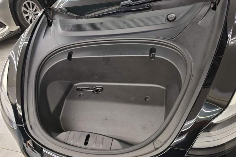 Used Tesla Model 3 2020 Refreshed Version Long-Range Rear-Wheel Drive Engine Bay