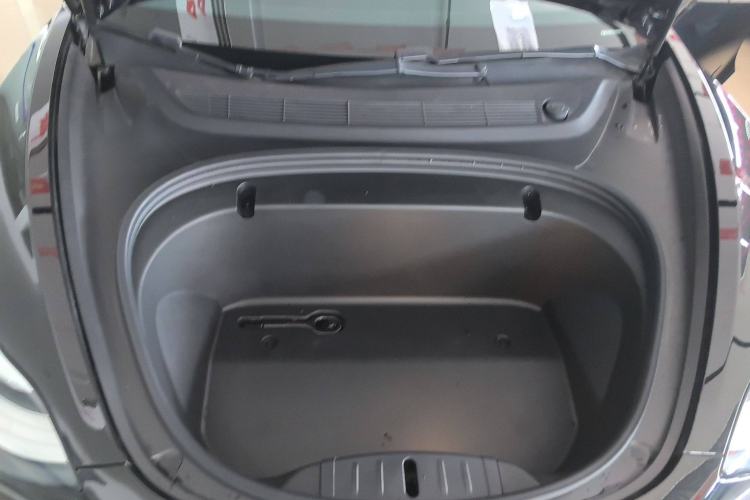 Used Tesla Model 3 2020 Revised Version Standard Range Rear-Wheel Drive – Upgraded Edition Engine Bay