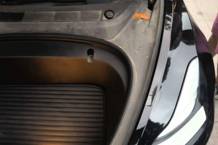 Used Tesla Model 3 2020 Revised Version Standard Range Rear-Wheel Drive – Upgraded Edition Engine Bay Left