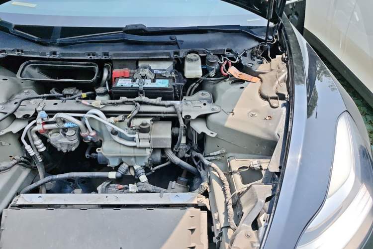 Used Tesla Model 3 2020 Refreshed Version Long-Range Rear-Wheel Drive Engine Bay Left