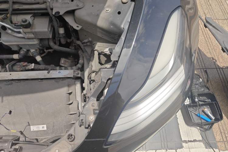 Used Tesla Model 3 2020 Revised Version Standard Range Rear-Wheel Drive – Upgraded Edition Engine Bay Left