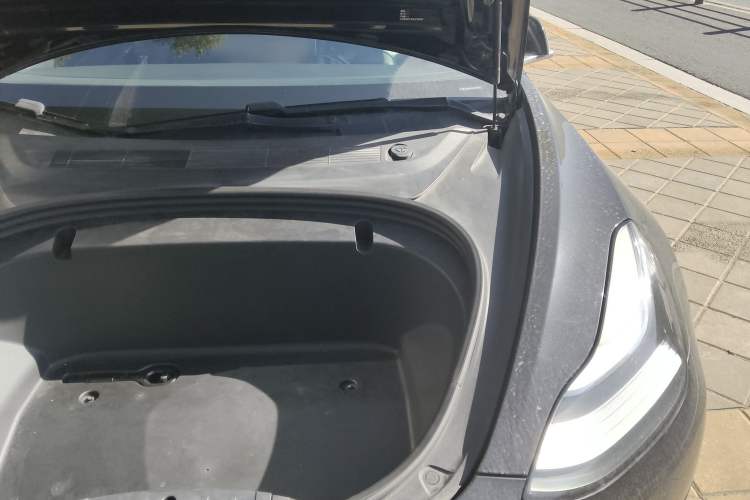 Used Tesla Model 3 2020 Revised Version Standard Range Rear-Wheel Drive – Upgraded Edition Engine Bay Left