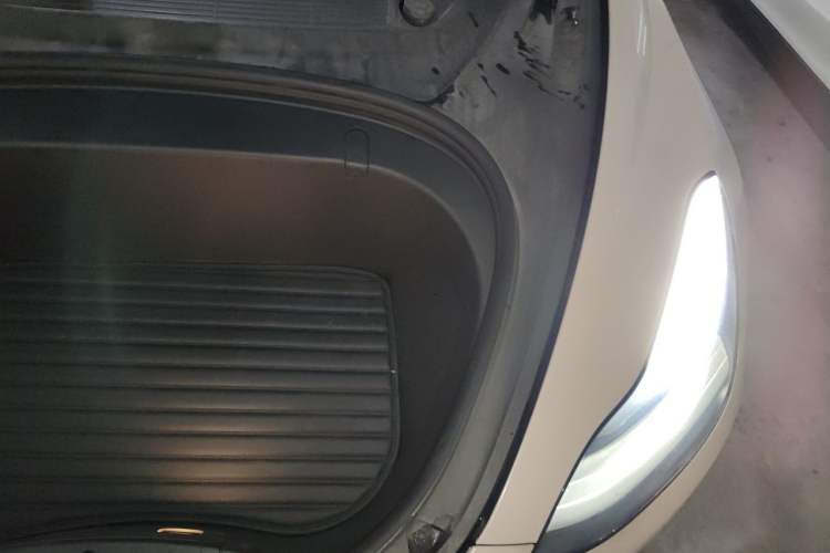 Used Tesla Model 3 2020 Revised Version Standard Range Rear-Wheel Drive – Upgraded Edition Engine Bay Left