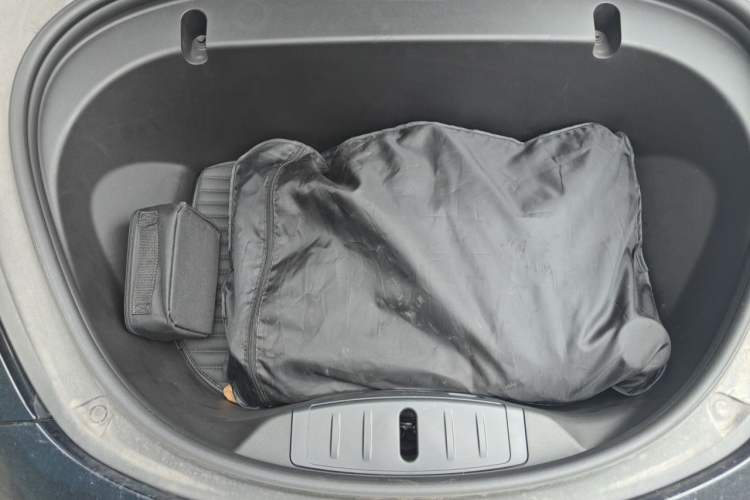 Used Tesla Model 3 2020 Refreshed Version Long-Range Rear-Wheel Drive Engine Bay