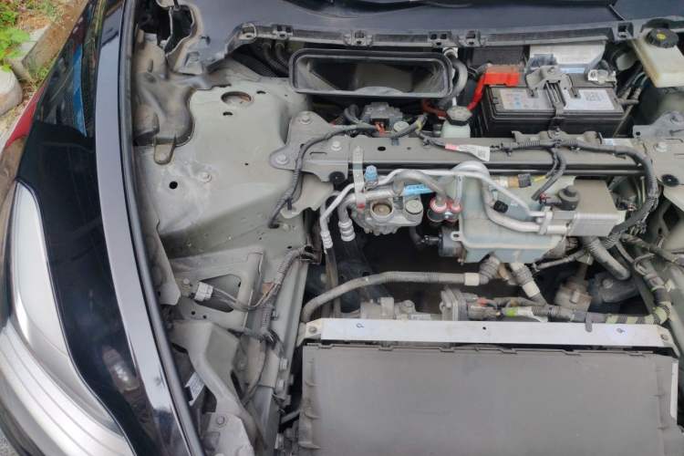 Used Tesla Model 3 2020 Standard Range Rear-Wheel Drive Upgraded Version Engine Bay Right