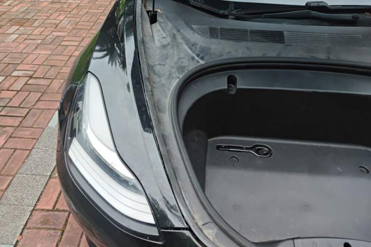 Used Tesla Model 3 2020 Revised Version Standard Range Rear-Wheel Drive – Upgraded Edition Engine Bay Right