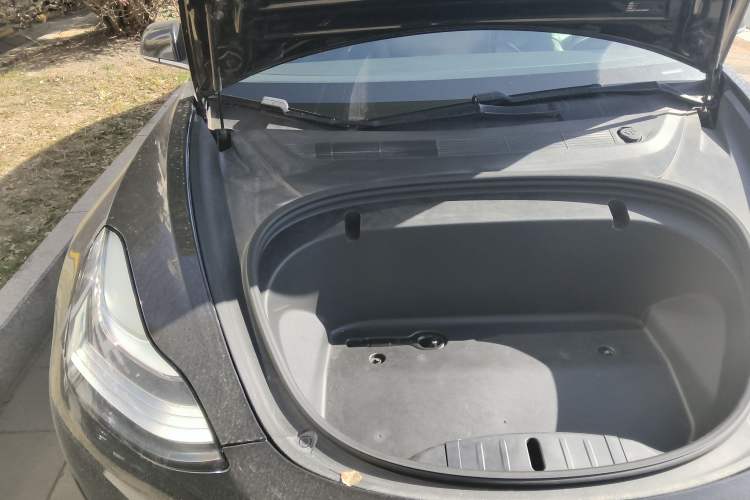 Used Tesla Model 3 2020 Revised Version Standard Range Rear-Wheel Drive – Upgraded Edition Engine Bay Right