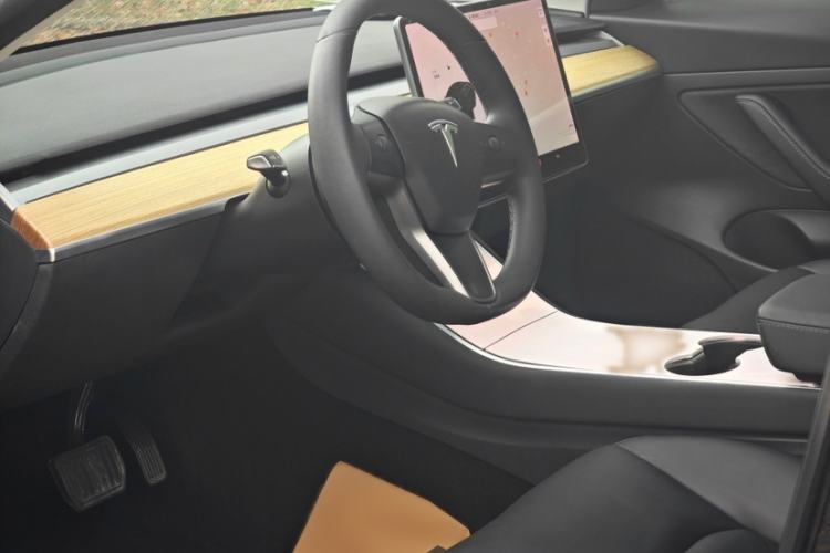 Used Tesla Model 3 2020 Refreshed Version Long-Range Rear-Wheel Drive Exterior 1