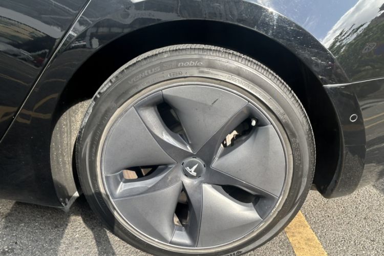 Used Tesla Model 3 2020 Standard Range Rear-Wheel Drive Upgraded Version Exterior 2