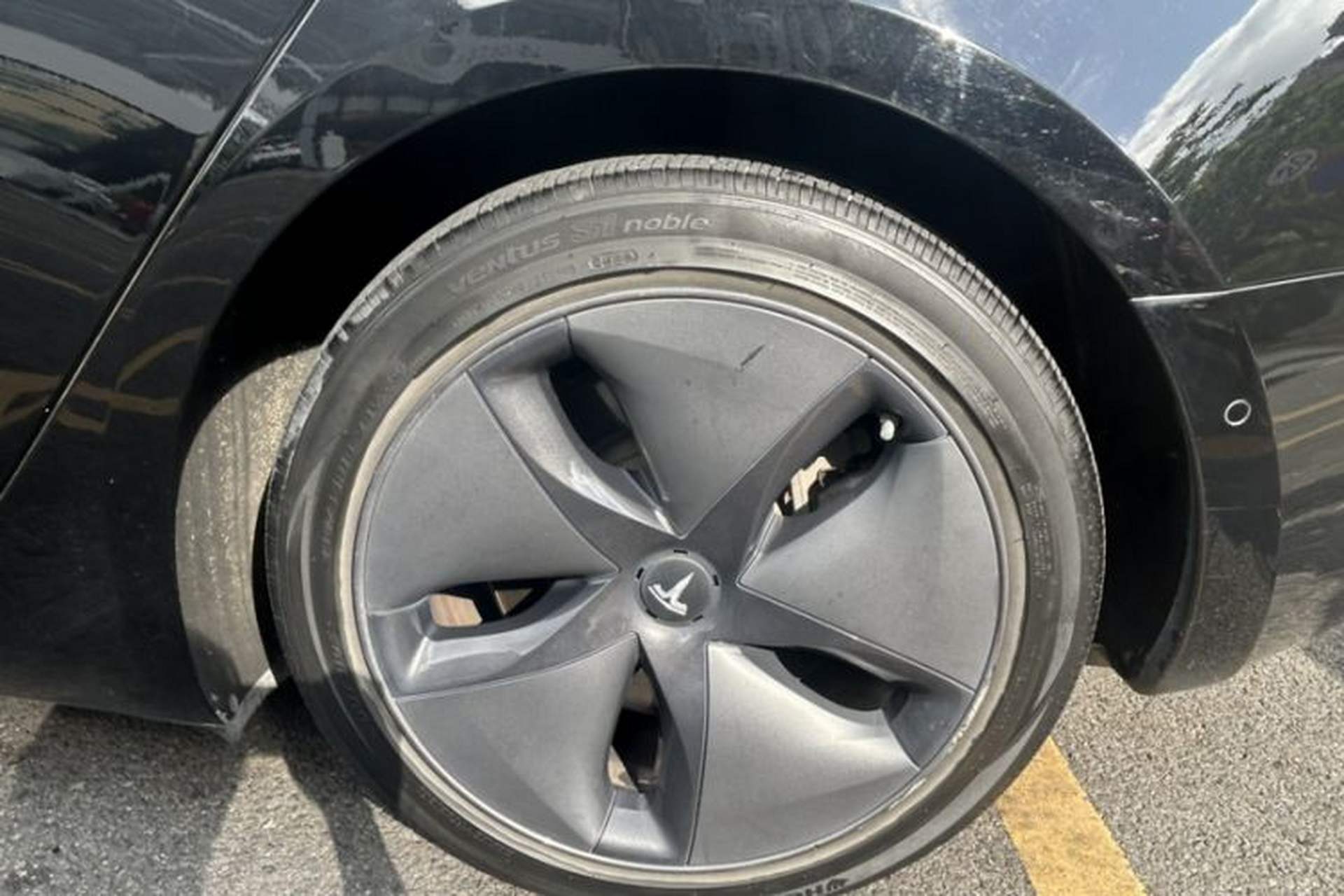 Used Tesla Model 3 2020 Standard Range Rear-Wheel Drive Upgraded Version Exterior 2