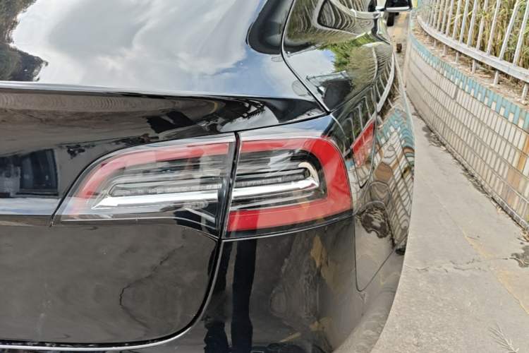 Used Tesla Model 3 2020 Revised Version Standard Range Rear-Wheel Drive – Upgraded Edition Exterior 3