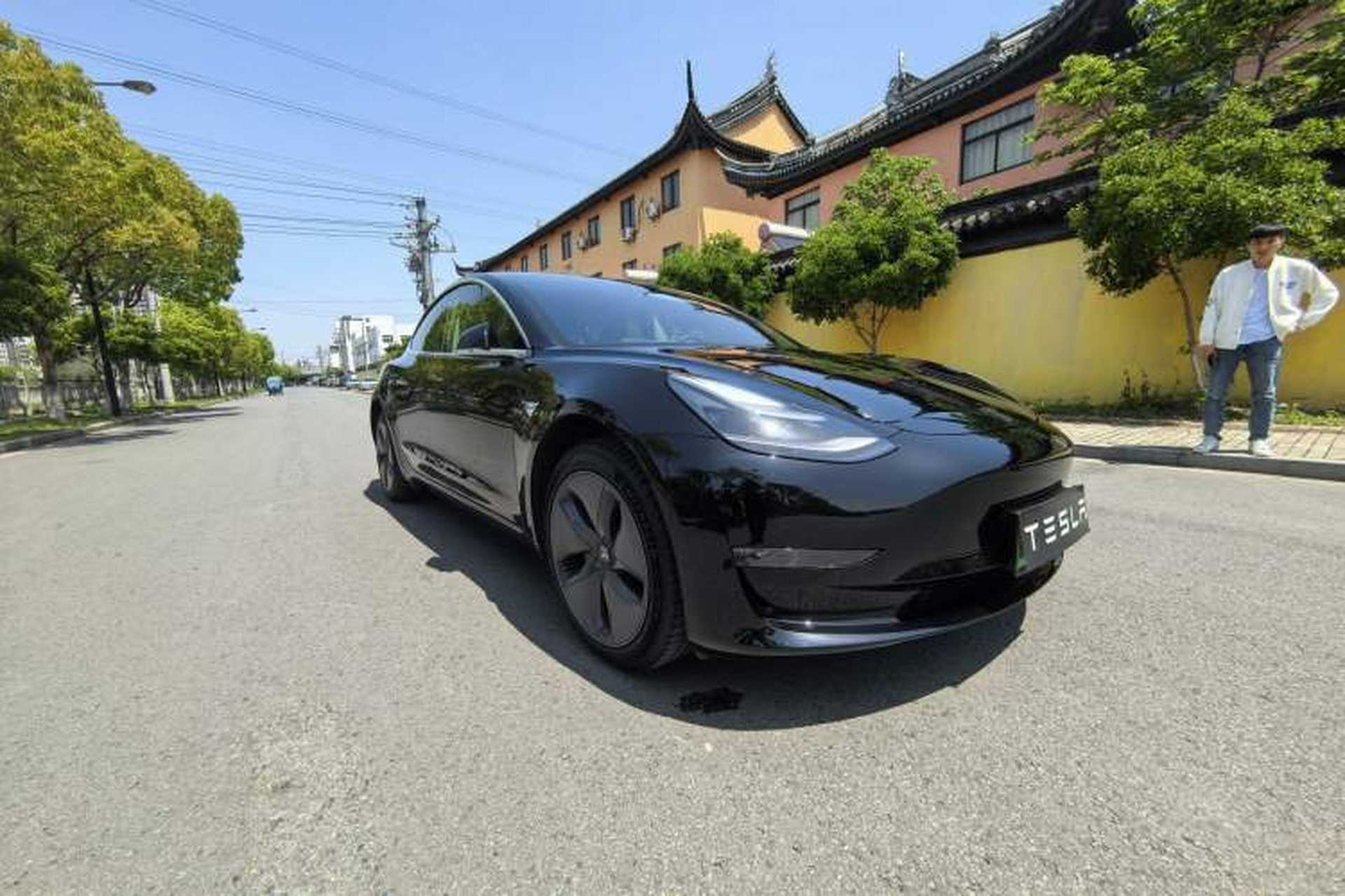 Used Tesla Model 3 2020 Long-Range Rear-Wheel-Drive Version Exterior 3