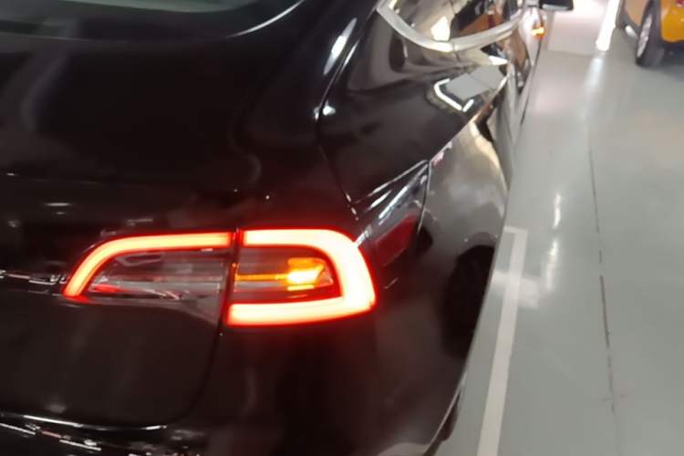 Used Tesla Model 3 2020 Standard Range Rear-Wheel Drive Upgraded Version Exterior 3