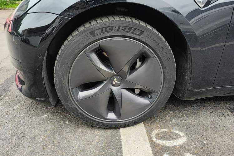 Used Tesla Model 3 2020 Revised Version Standard Range Rear-Wheel Drive – Upgraded Edition Exterior 4
