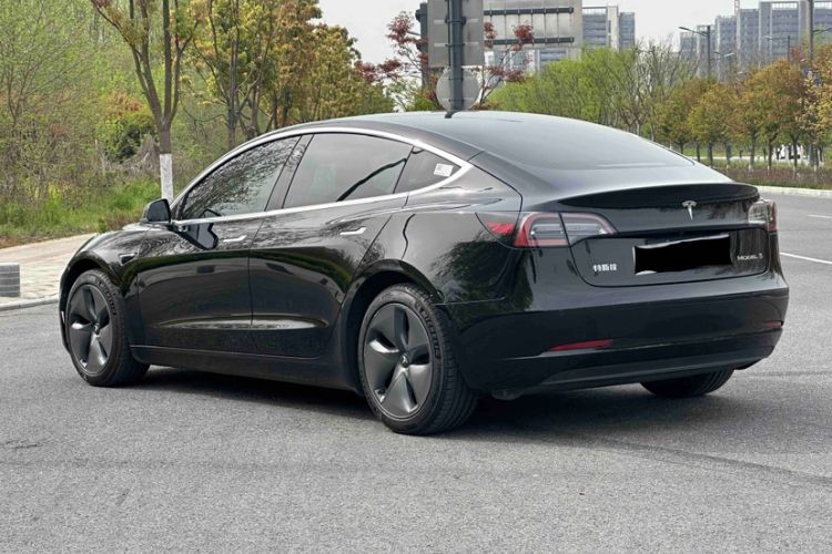 Used Tesla Model 3 2020 Refreshed Version Long-Range Rear-Wheel Drive Exterior 4