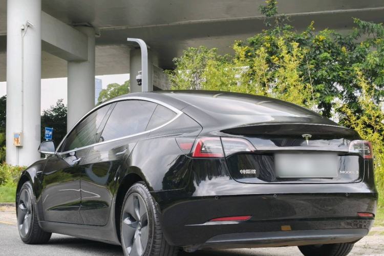 Used Tesla Model 3 2020 Refreshed Version Long-Range Rear-Wheel Drive Exterior 4