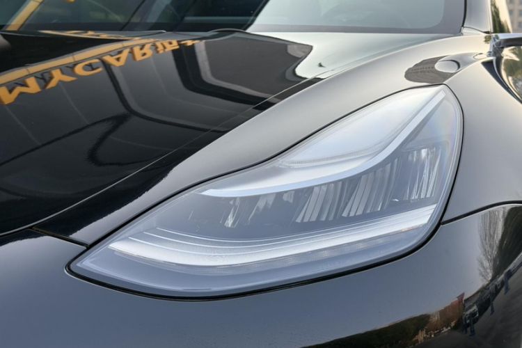 Used Tesla Model 3 2020 Standard Range Rear-Wheel Drive Upgraded Version Exterior 5