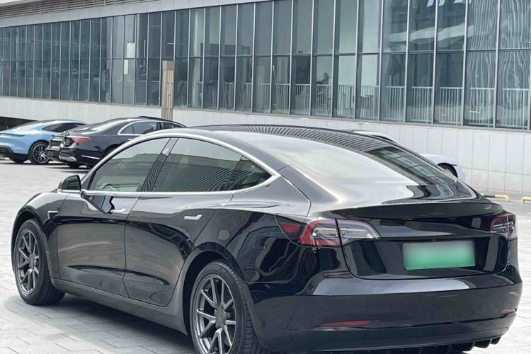 Used Tesla Model 3 2020 Standard Range Rear-Wheel Drive Upgraded Version Exterior 5