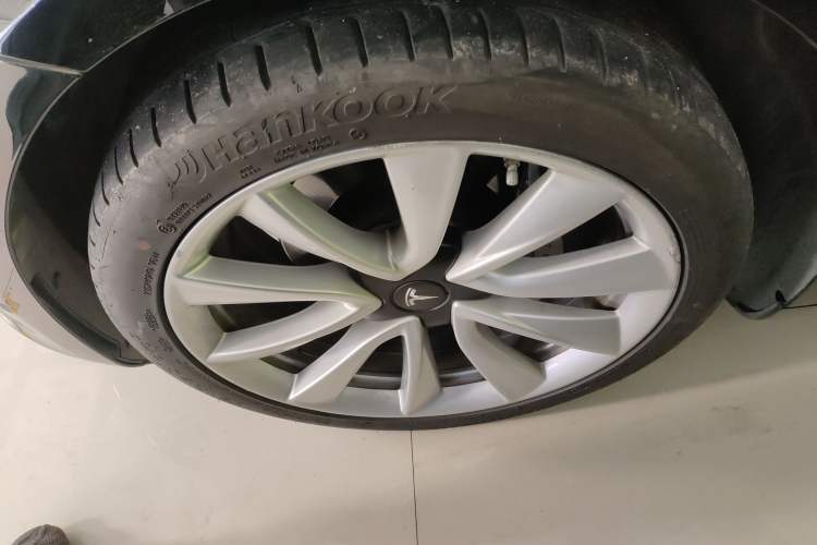Used Tesla Model 3 2020 Standard Range Rear-Wheel Drive Upgraded Version Exterior 7
