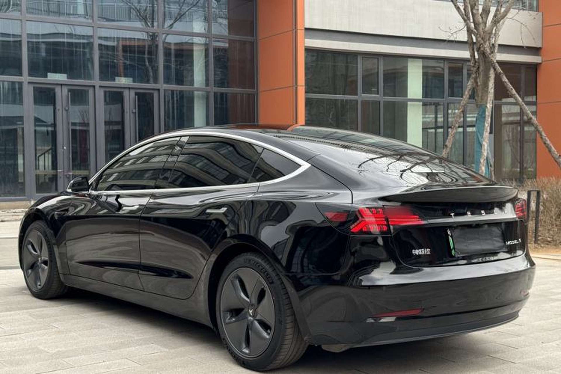 Used Tesla Model 3 2020 Standard Range Rear-Wheel Drive Upgraded Version Exterior 9