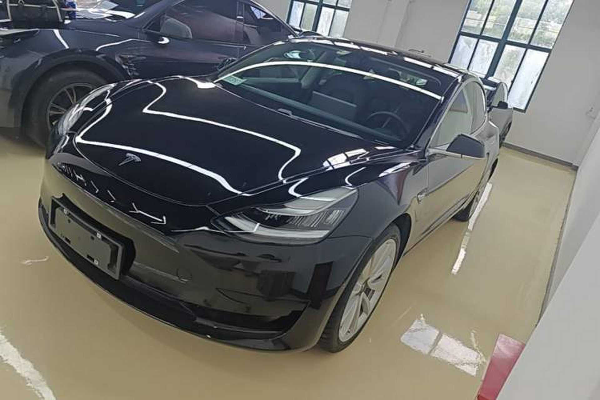 Used Tesla Model 3 2020 Revised Version Standard Range Rear-Wheel Drive – Upgraded Edition Front Left 45 Deg