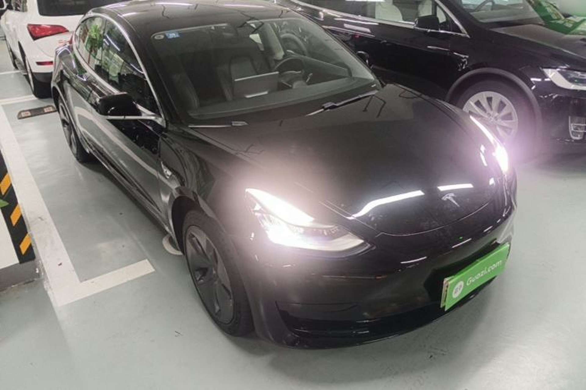 Used Tesla Model 3 2020 Standard Range Rear-Wheel Drive Upgraded Version Front Right 45 Deg