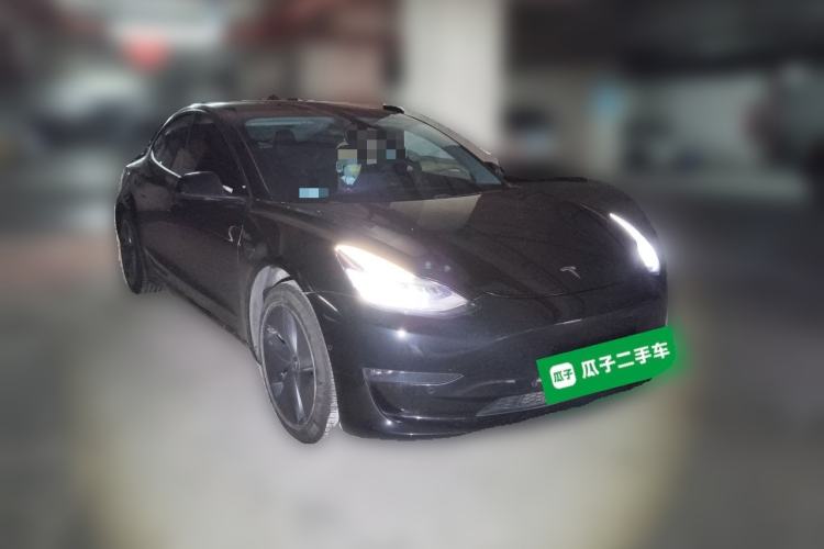 Used Tesla Model 3 2020 Long-Range Rear-Wheel-Drive Version Front Right 45 Deg