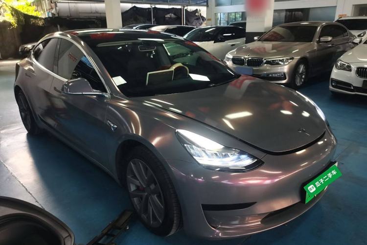 Used Tesla Model 3 2020 Revised Version Standard Range Rear-Wheel Drive – Upgraded Edition Front Right 45 Deg