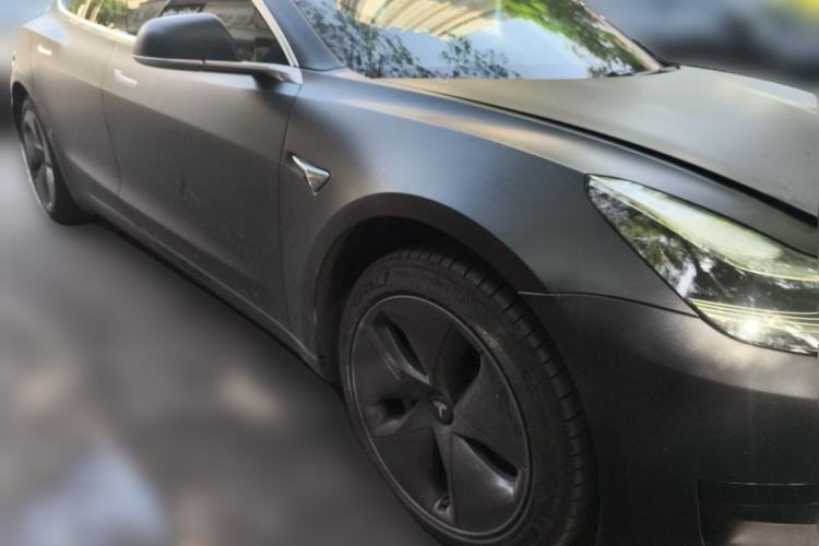 Used Tesla Model 3 2020 Revised Version Standard Range Rear-Wheel Drive – Upgraded Edition Front Right 45 Deg