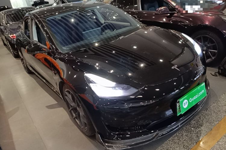 Used Tesla Model 3 2020 Revised Version Standard Range Rear-Wheel Drive – Upgraded Edition Front Right 45 Deg