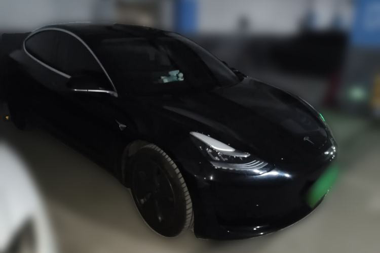 Used Tesla Model 3 2020 Revised Version Standard Range Rear-Wheel Drive – Upgraded Edition Front Right 45 Deg