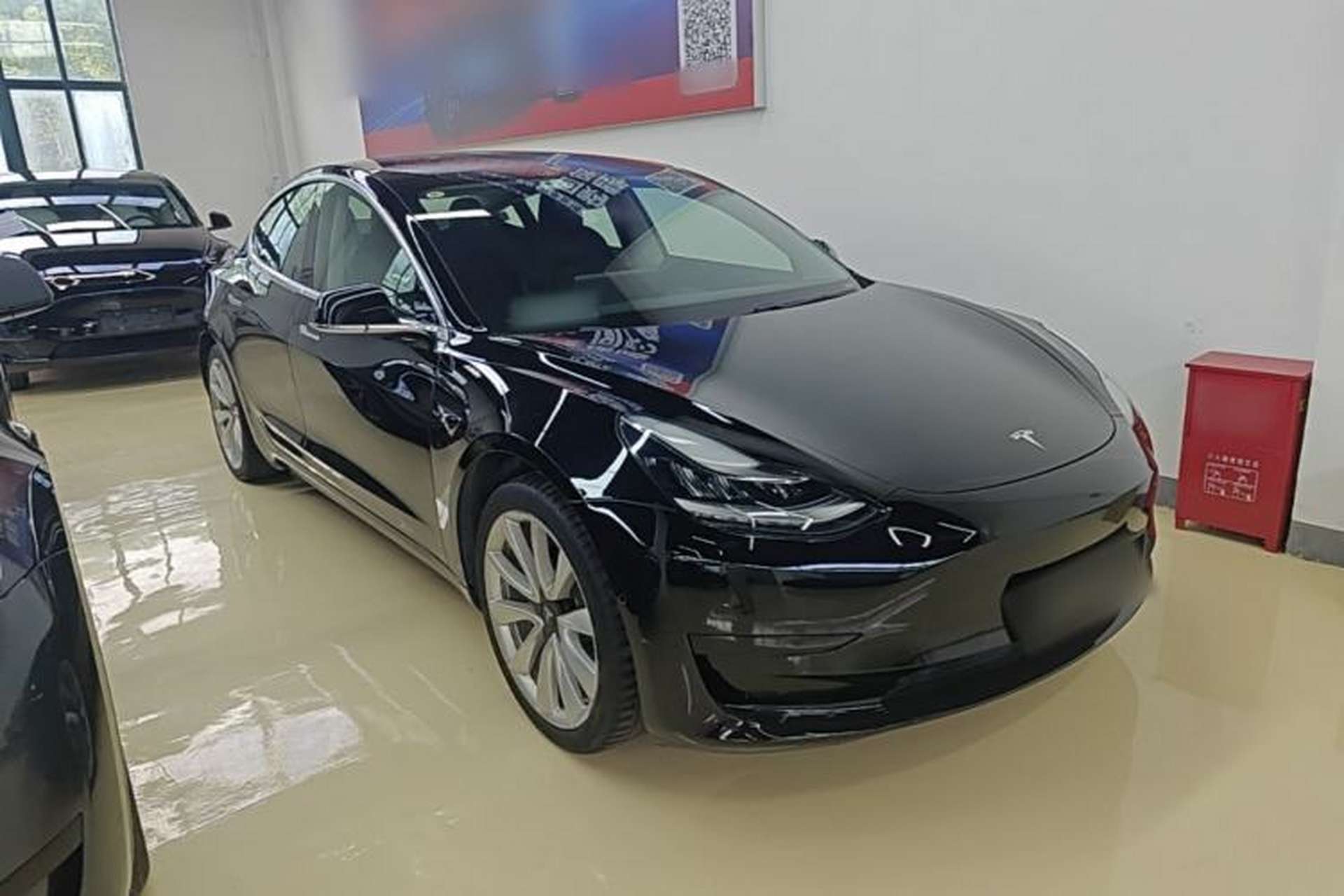 Used Tesla Model 3 2020 Revised Version Standard Range Rear-Wheel Drive – Upgraded Edition Front Right 45 Deg