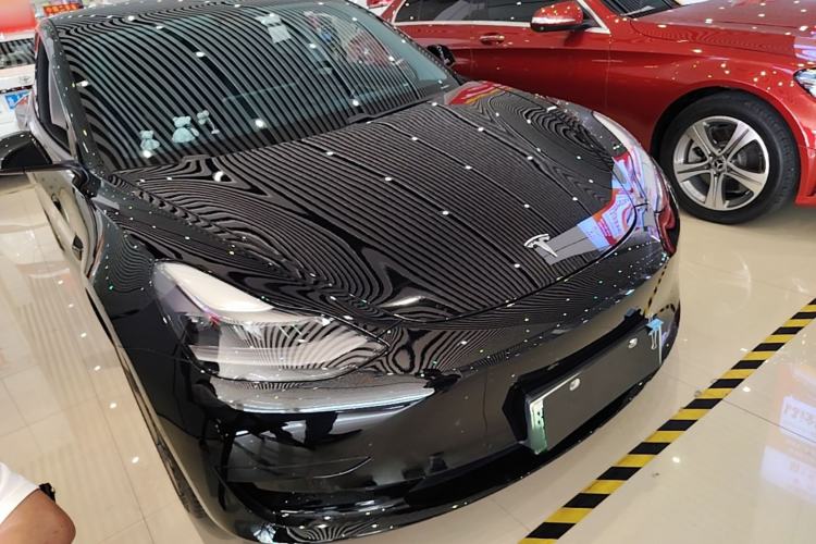Used Tesla Model 3 2020 Revised Version Standard Range Rear-Wheel Drive – Upgraded Edition Front Right 45 Deg