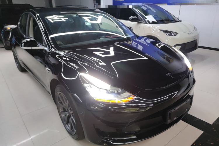 Used Tesla Model 3 2020 Revised Version Standard Range Rear-Wheel Drive – Upgraded Edition Front Right 45 Deg