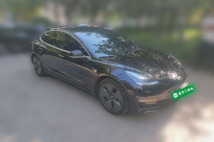 Used Tesla Model 3 2020 Long-Range Rear-Wheel-Drive Version Front Right 45 Deg