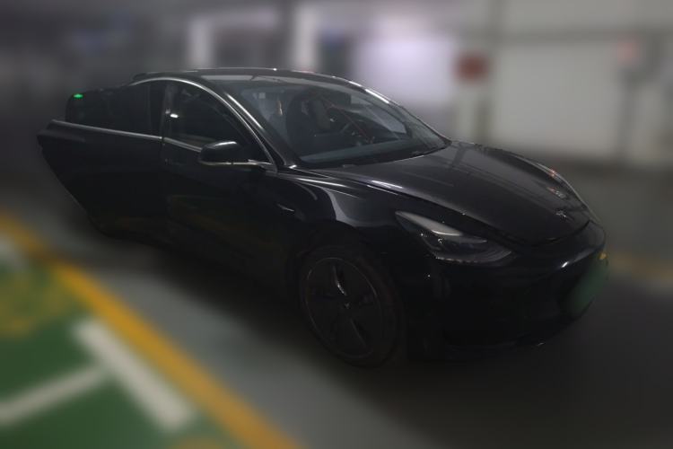 Used Tesla Model 3 2020 Revised Version Standard Range Rear-Wheel Drive – Upgraded Edition Front Right 45 Deg