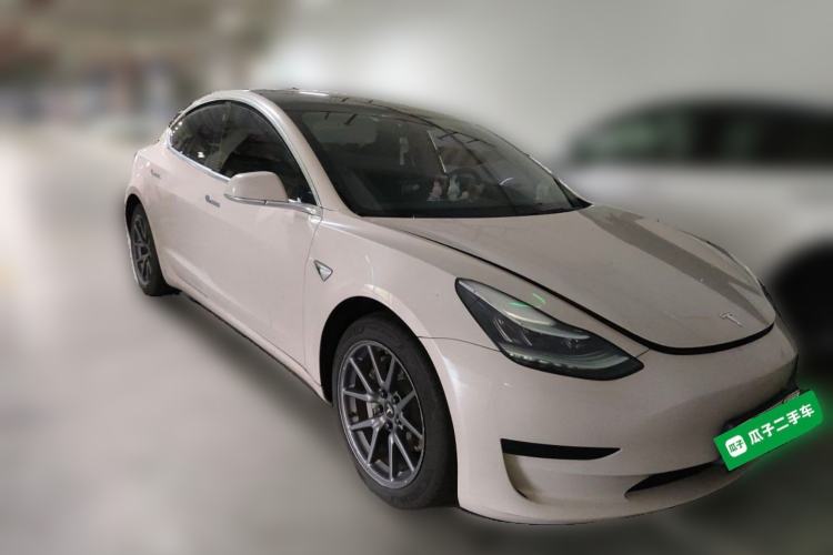Used Tesla Model 3 2020 Revised Version Standard Range Rear-Wheel Drive – Upgraded Edition Front Right 45 Deg
