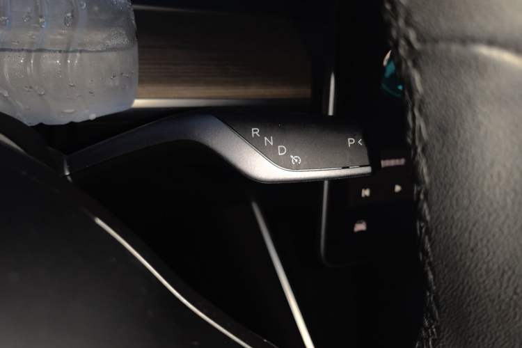 Used Tesla Model 3 2020 Revised Version Standard Range Rear-Wheel Drive – Upgraded Edition Gear Lever