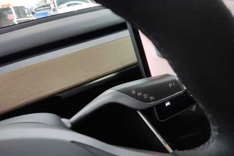 Used Tesla Model 3 2020 Revised Version Standard Range Rear-Wheel Drive – Upgraded Edition Gear Lever