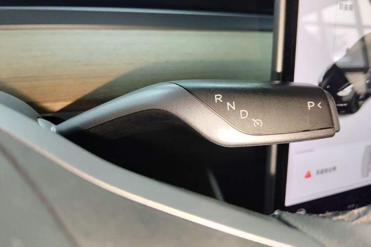Used Tesla Model 3 2020 Revised Version Standard Range Rear-Wheel Drive – Upgraded Edition Gear Lever