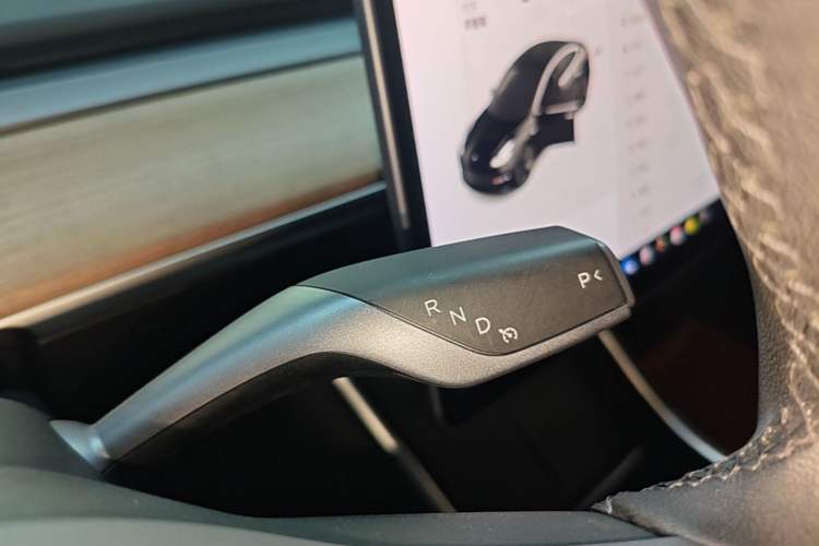 Used Tesla Model 3 2020 Revised Version Standard Range Rear-Wheel Drive – Upgraded Edition Gear Lever