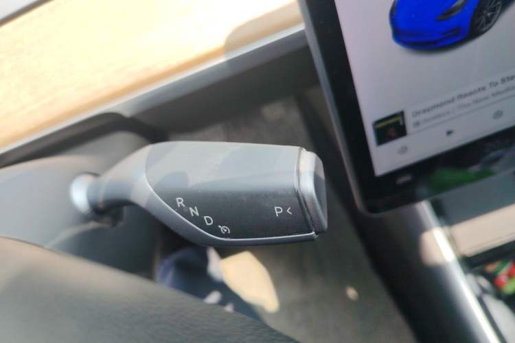 Used Tesla Model 3 2020 Revised Version Standard Range Rear-Wheel Drive – Upgraded Edition Gear Lever