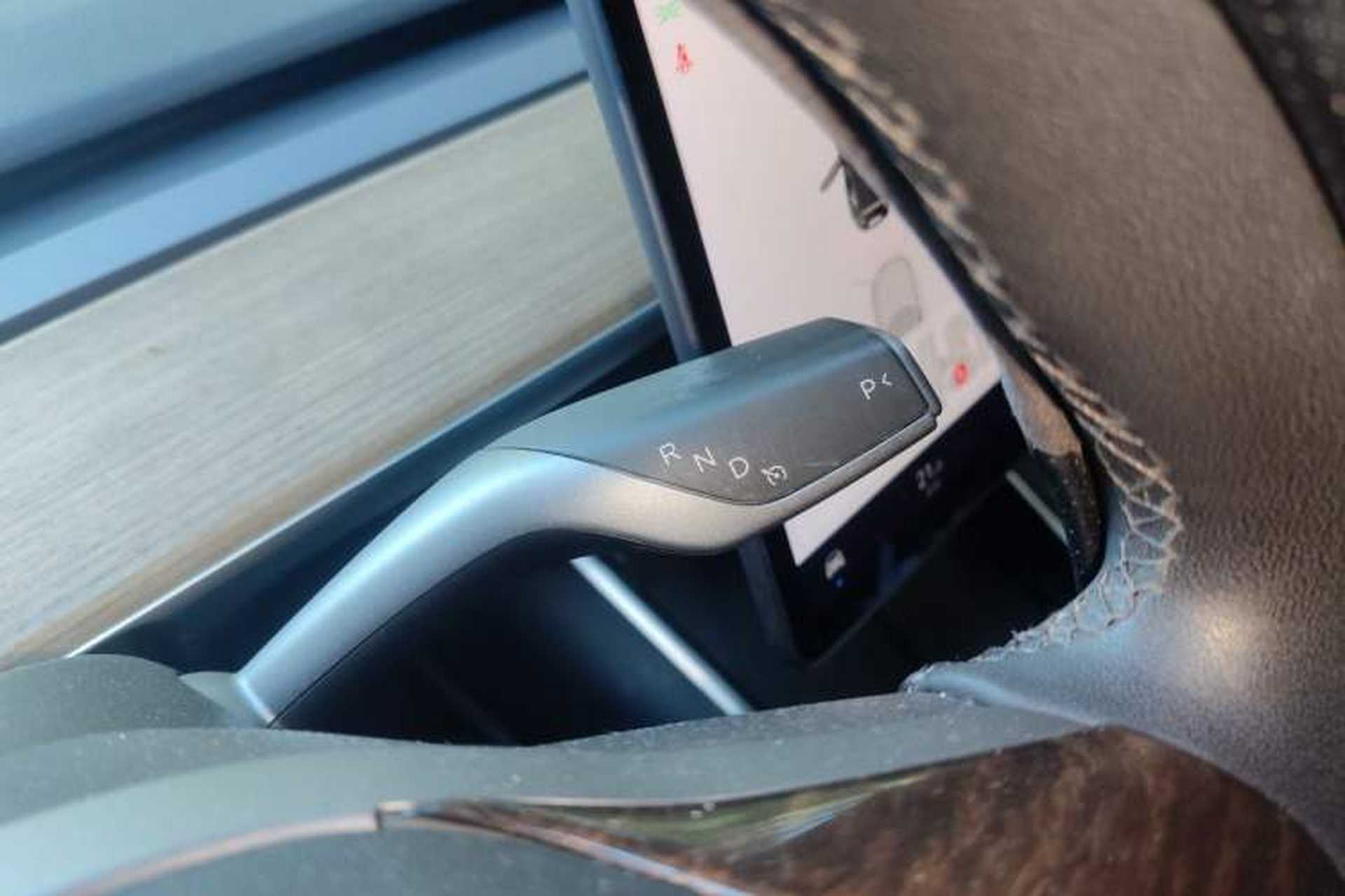 Used Tesla Model 3 2020 Revised Version Standard Range Rear-Wheel Drive – Upgraded Edition Gear Lever