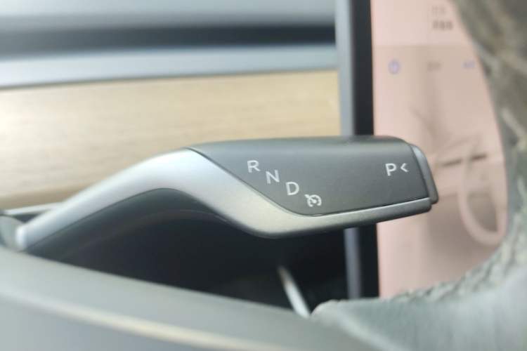 Used Tesla Model 3 2020 Revised Version Standard Range Rear-Wheel Drive – Upgraded Edition Gear Lever
