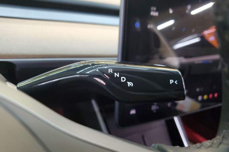 Used Tesla Model 3 2020 Revised Version Standard Range Rear-Wheel Drive – Upgraded Edition Gear Lever