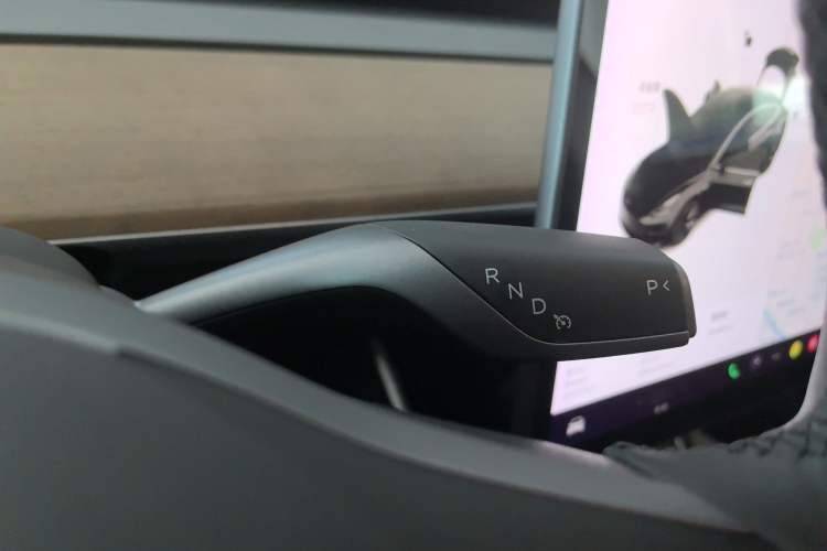 Used Tesla Model 3 2020 Revised Version Standard Range Rear-Wheel Drive – Upgraded Edition Gear Lever