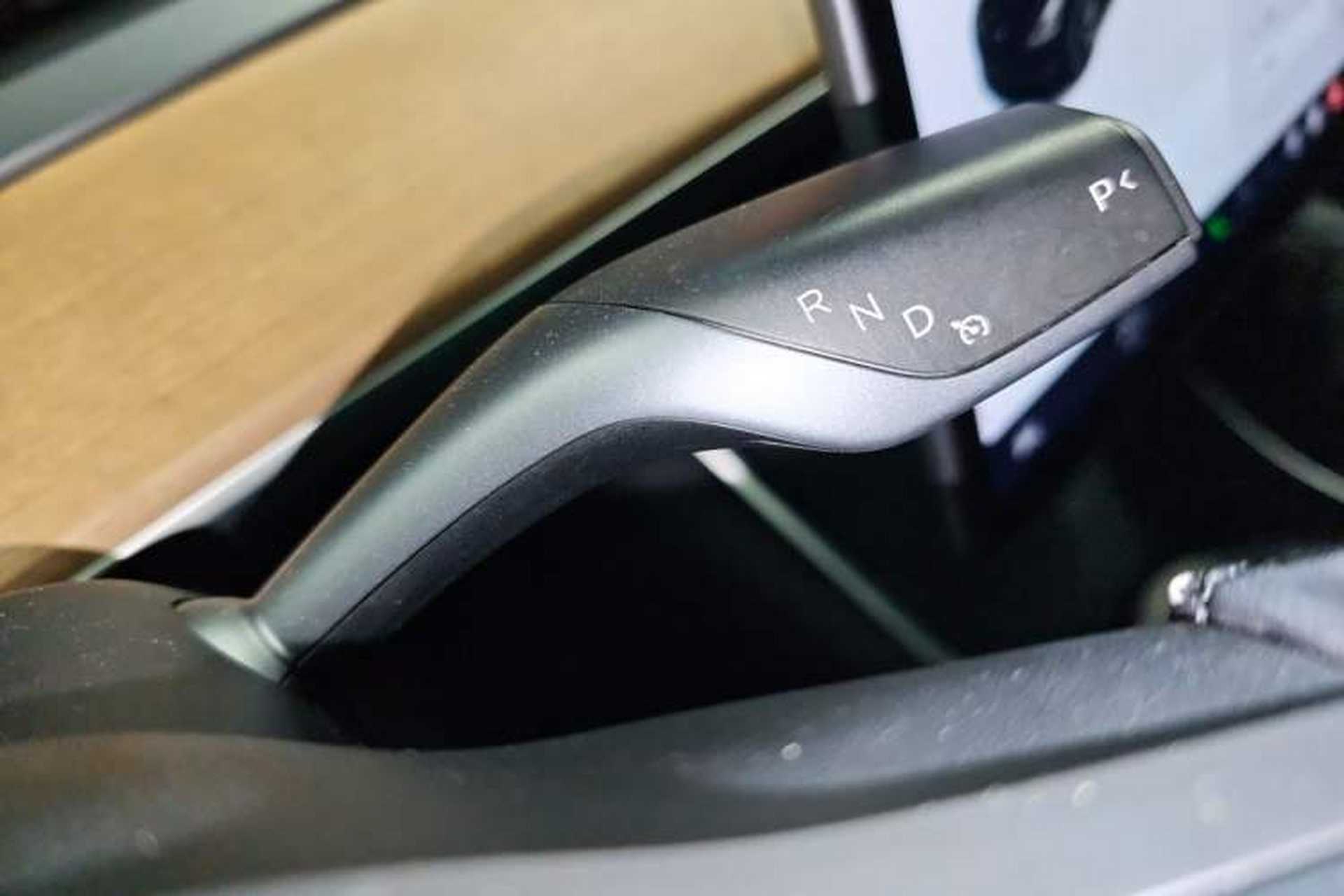 Used Tesla Model 3 2020 Revised Version Standard Range Rear-Wheel Drive – Upgraded Edition Gear Lever