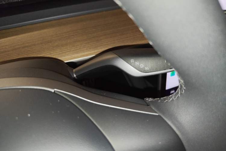 Used Tesla Model 3 2020 Revised Version Standard Range Rear-Wheel Drive – Upgraded Edition Gear Lever
